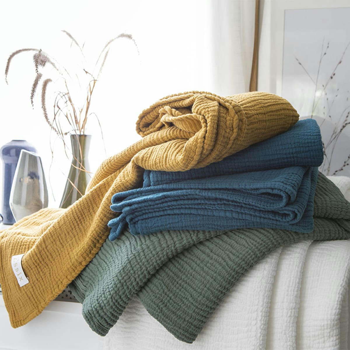 CARESSE - Couvre-lit uni en gaze de coton bleu 260x240