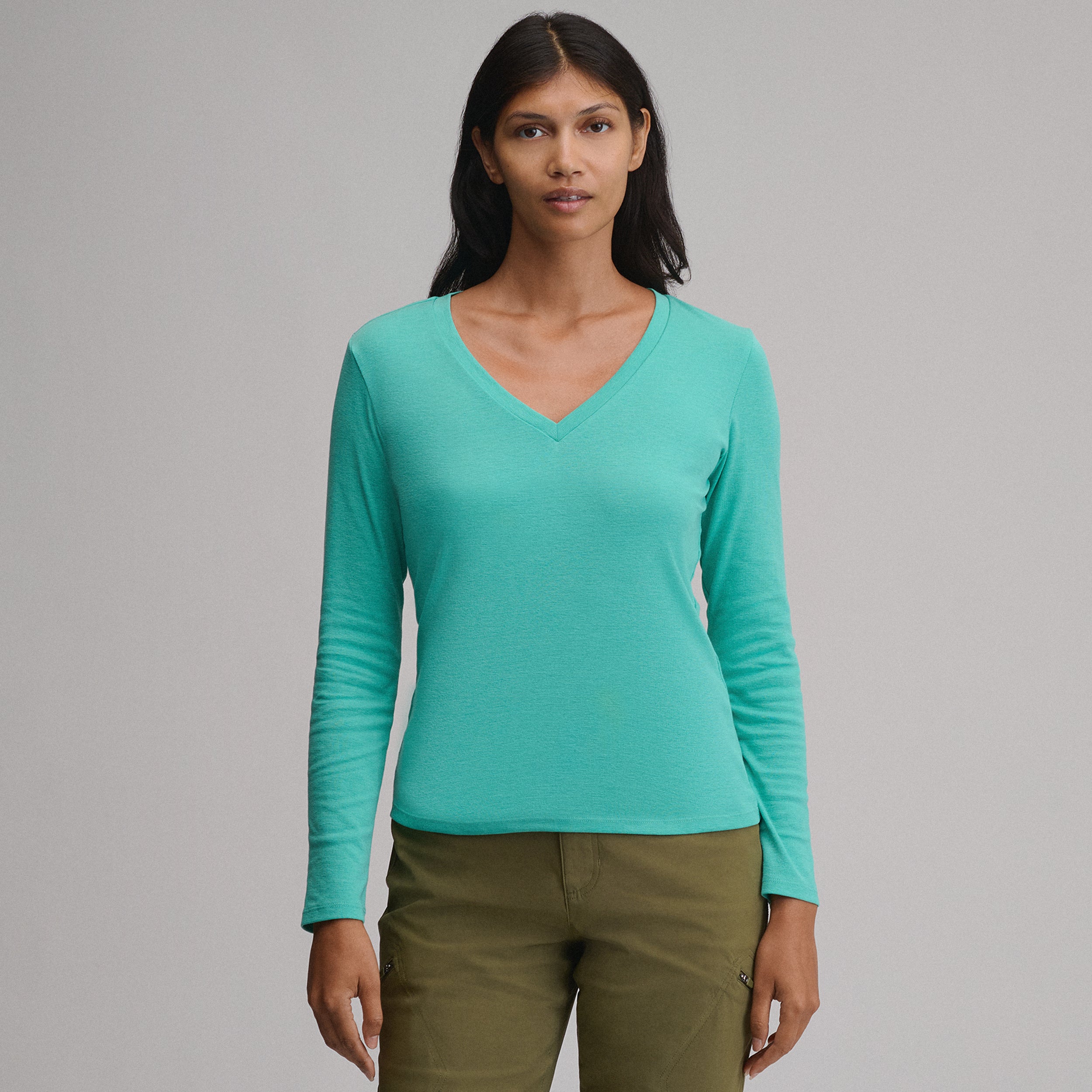 Women's Everyday Long-Sleeve V-Neck T-Shirt