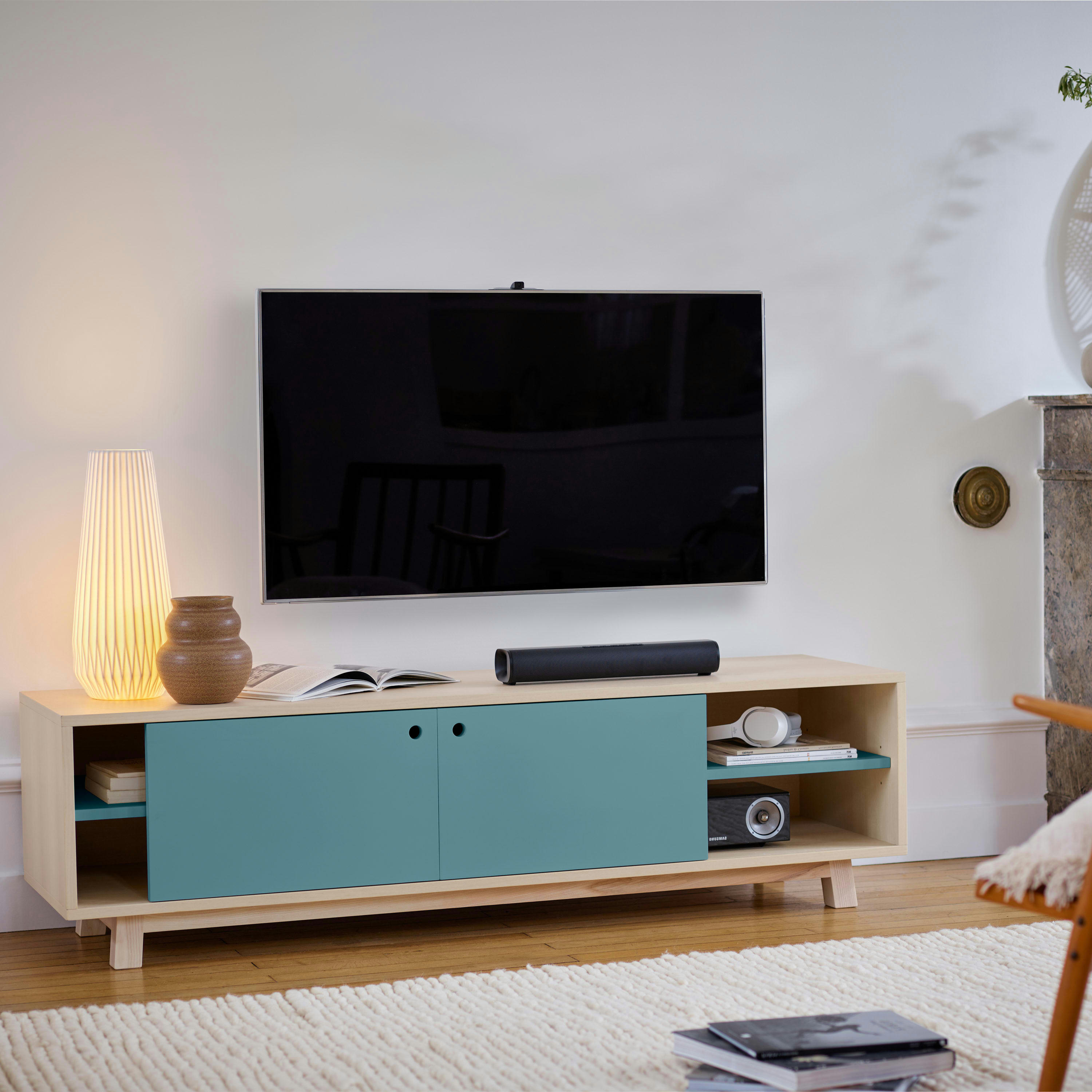 KUBE - Meuble TV 2 portes coulissantes 120 cm, en frêne