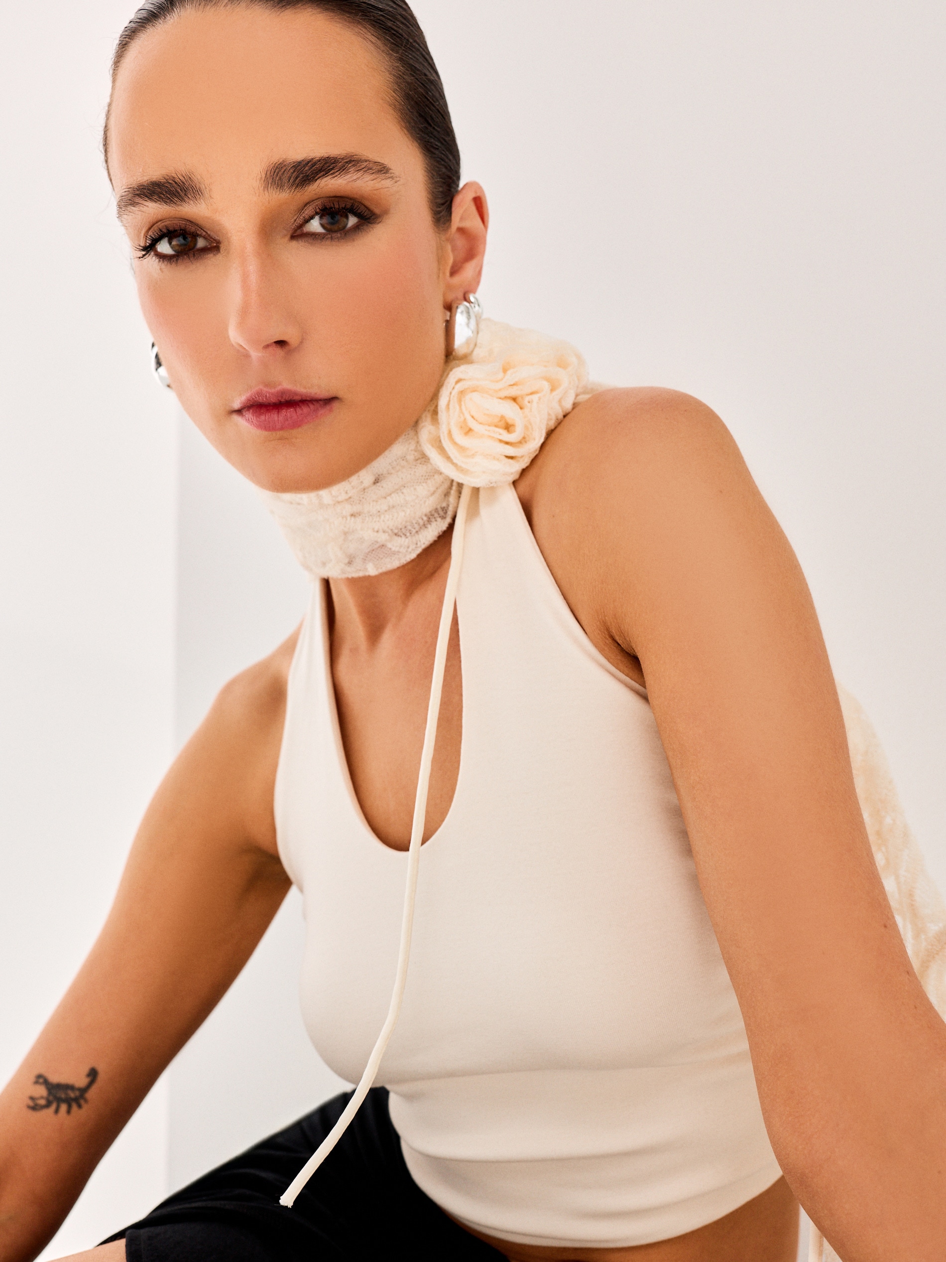 Bawełniany top z dekoltem halter