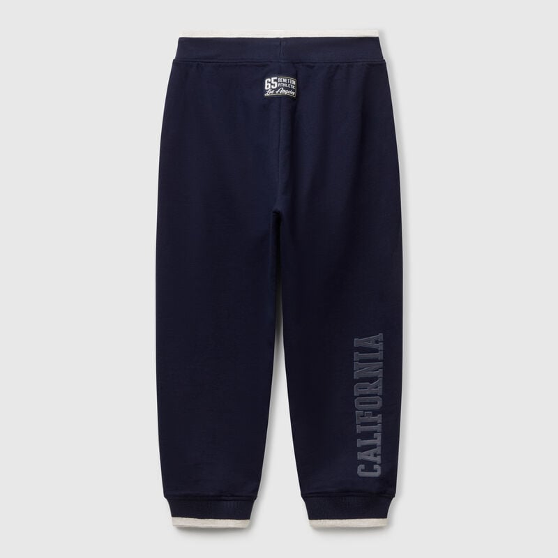 Lightweight sweatpants