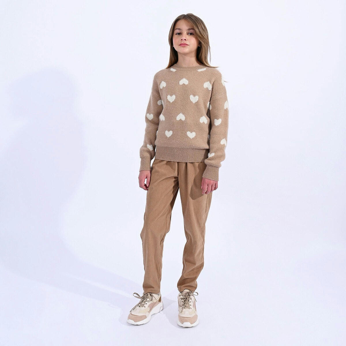 Pull col rond, motif coeurs