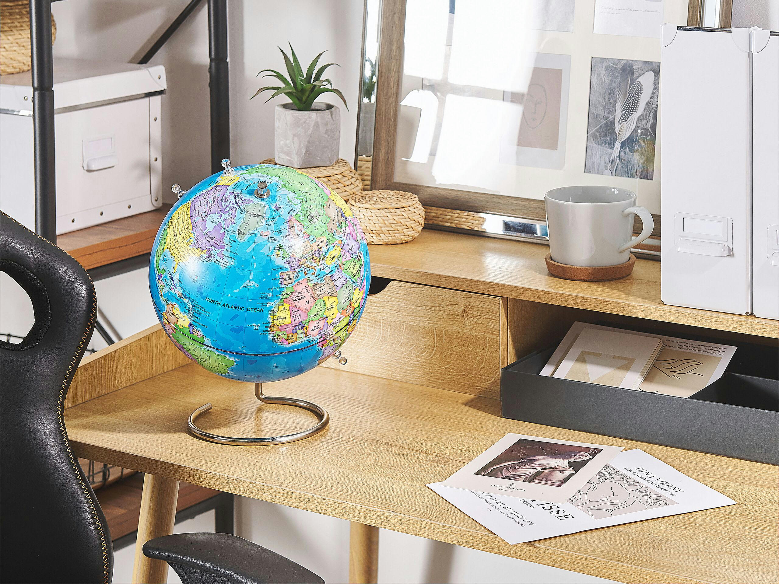 CARTIER - Globe bleu 29 cm à magnets