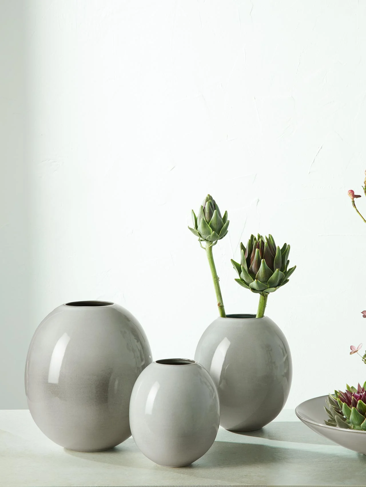 vase, eggshell