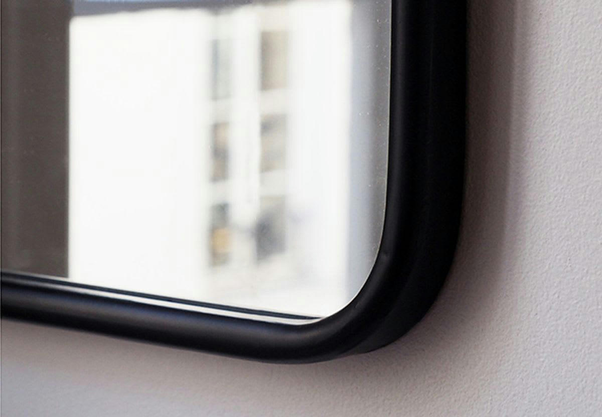 UPTOWN - Miroir carré angles arrondis métal noir 45x45