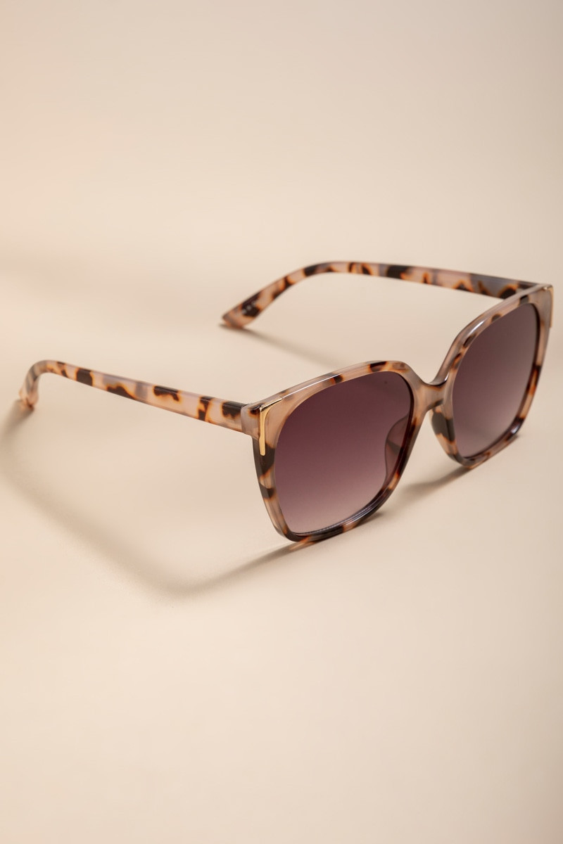 Lori Tortoise Cat Eye Sunglasses