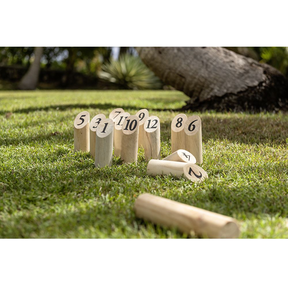 Jeu de quilles finlandaises en bois naturel