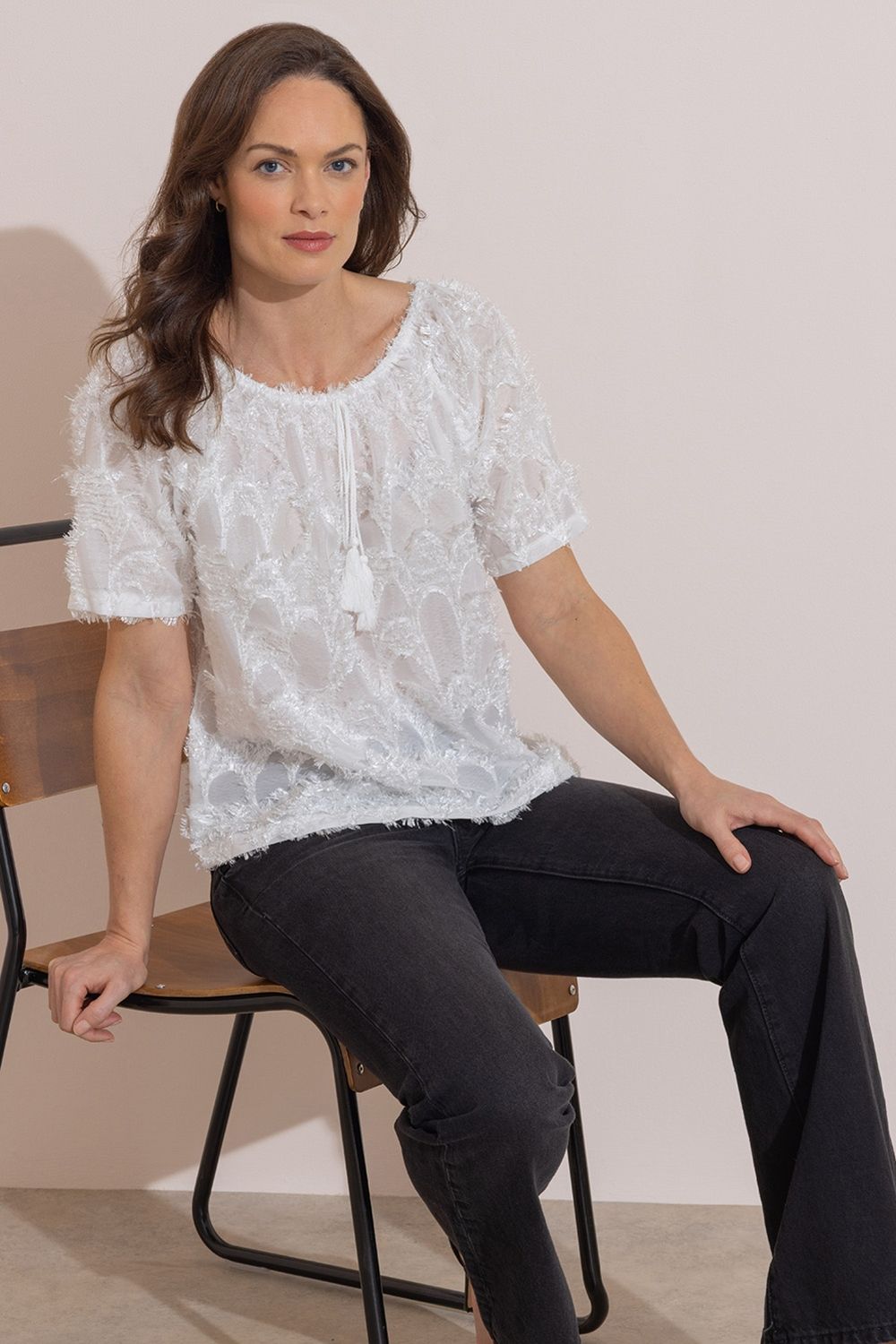 Klass. Short Sleeve Feather Design Tassel Top