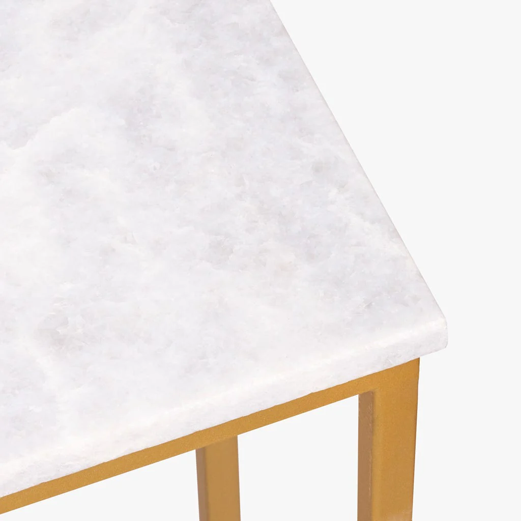 Conjunto de Três Mesas de Apoio com Tampos de Mármore 62x62x40,50 AGRA