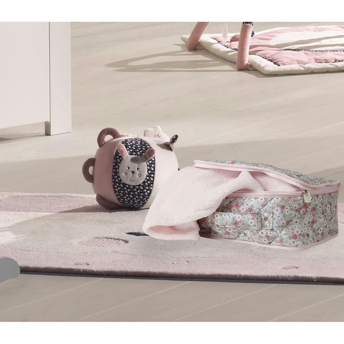 MISS FLEUR DE LUNE - Balle d'activités imprimé fleuri en velours blanc