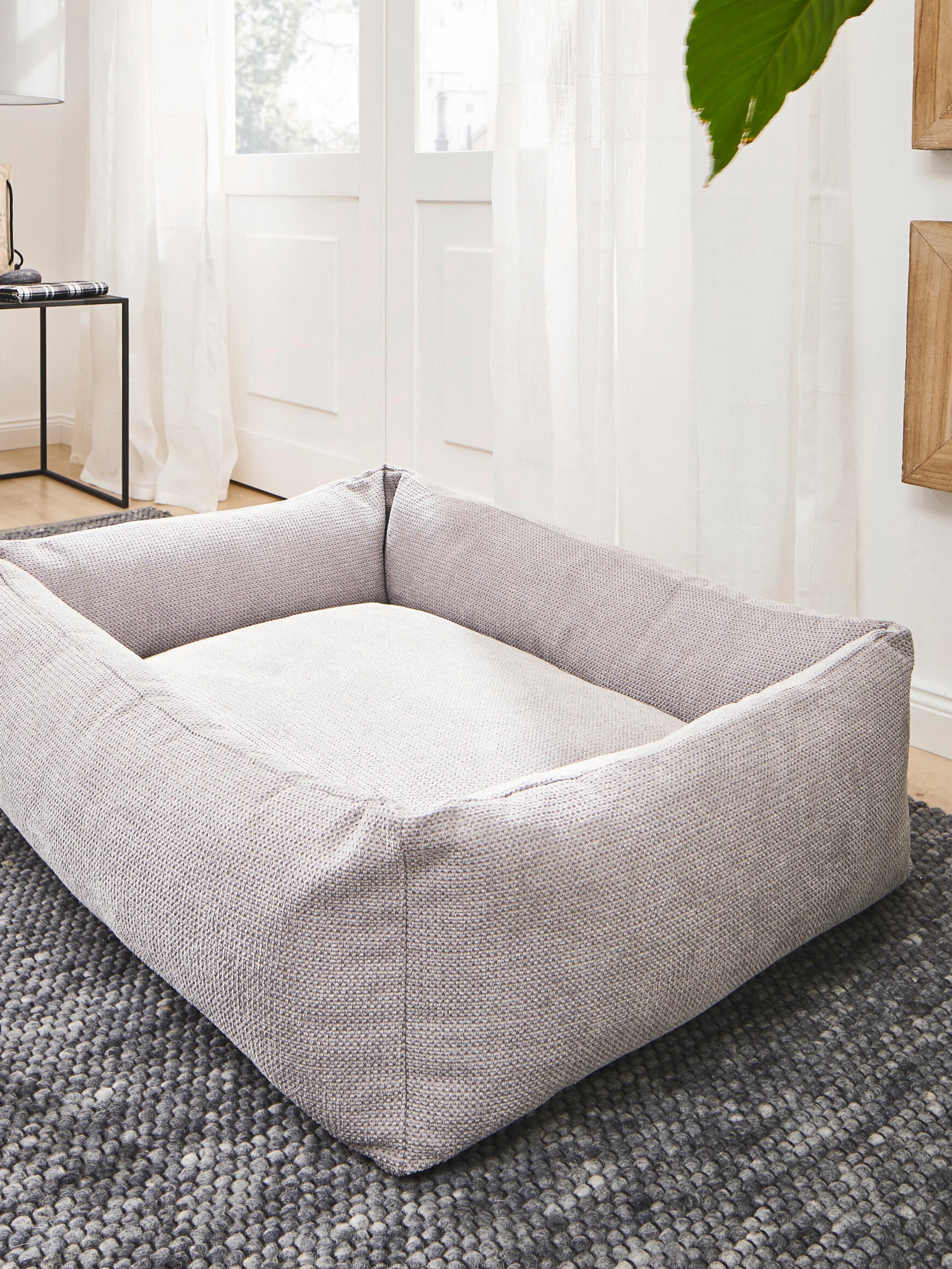 Hundebett Tudor, in verschiedenen Größen