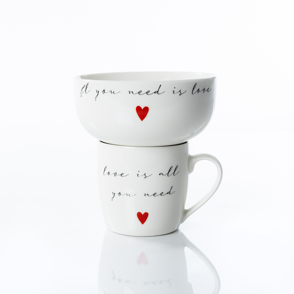 Conjunto de caneca e tigela LOVE