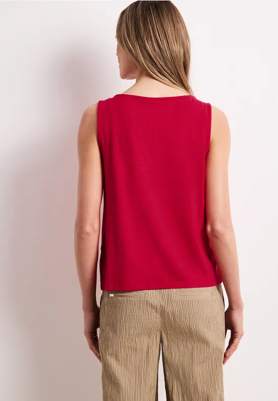 Top mit Rundhals und Schulterdetail