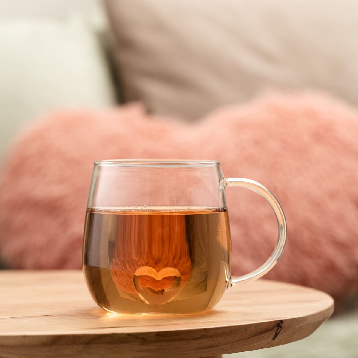 Szklanka CORAZON z sercem w środku i uchem 0,4 l