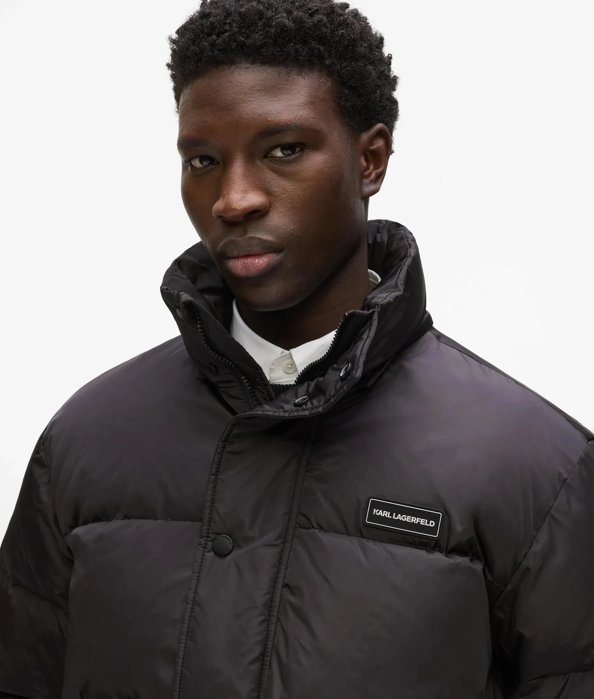 Veste matelassée courte à capuche