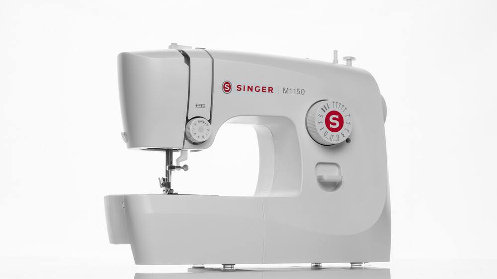 Singer M1150 Mechanical Sewing Machine