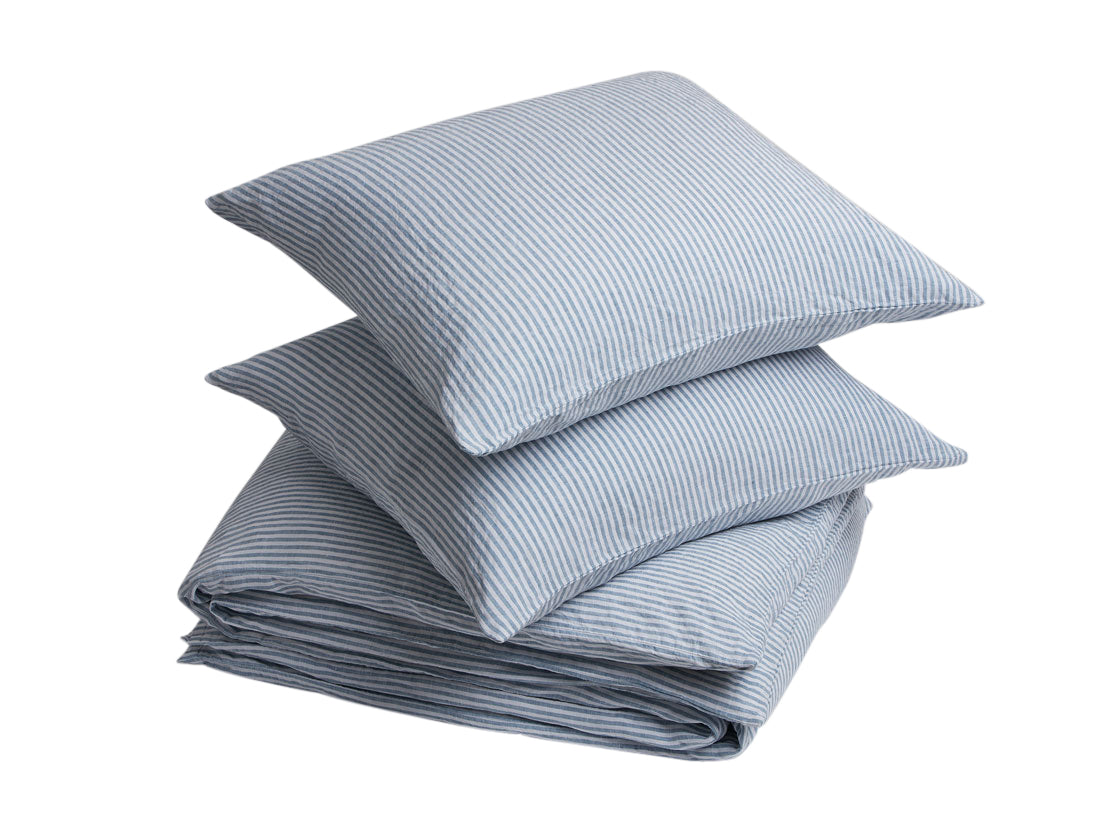 Yumeko dekbedovertrek gewassen linnen blue stripe 260x220   2/60x70
