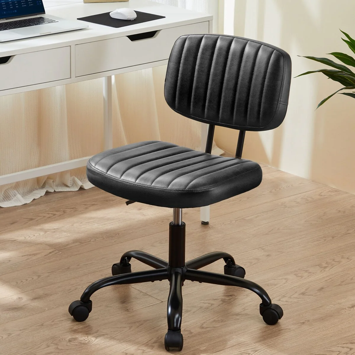 Leather Task Chair Black Small Home Office Chair with Wheels