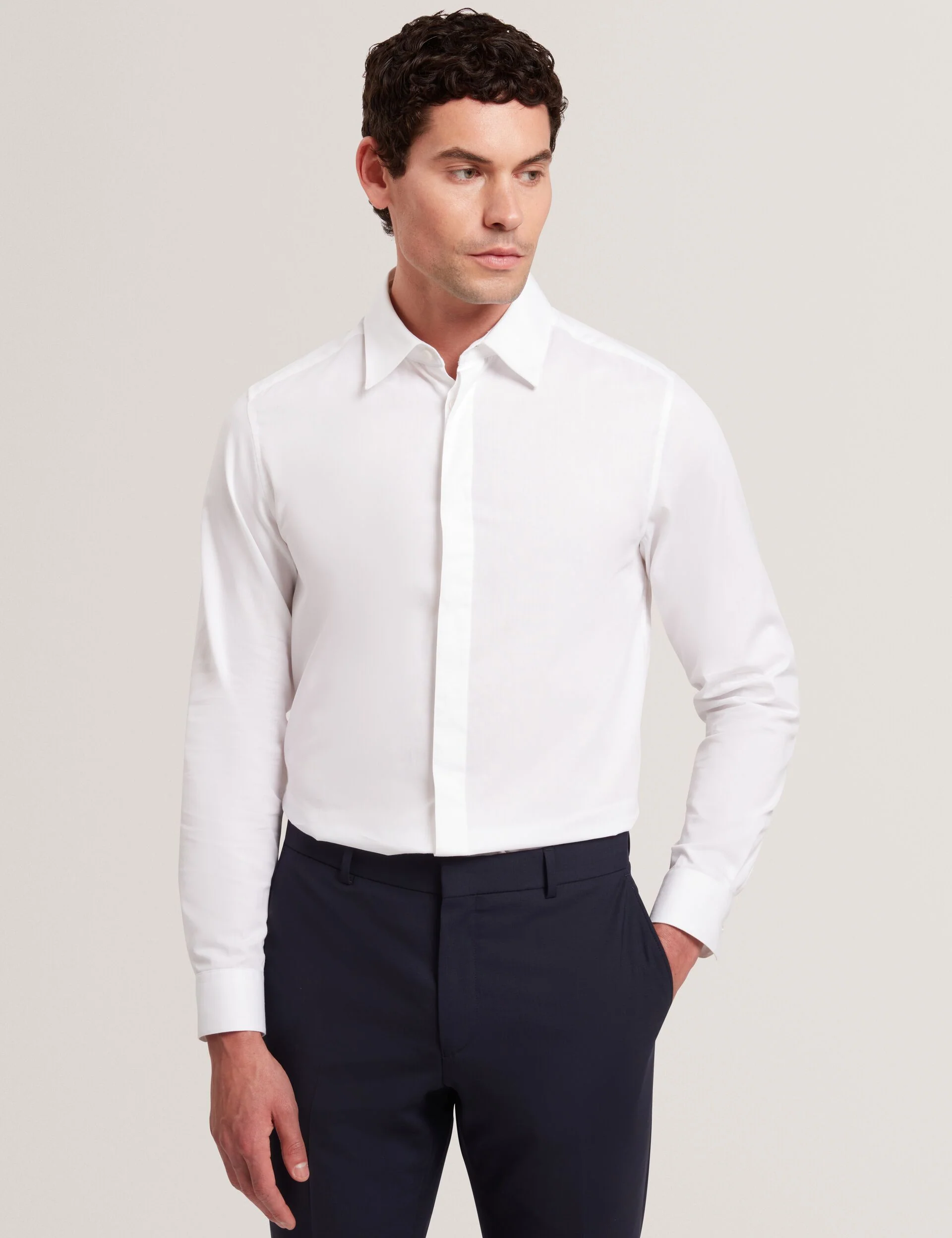 TIBOR | WHITE