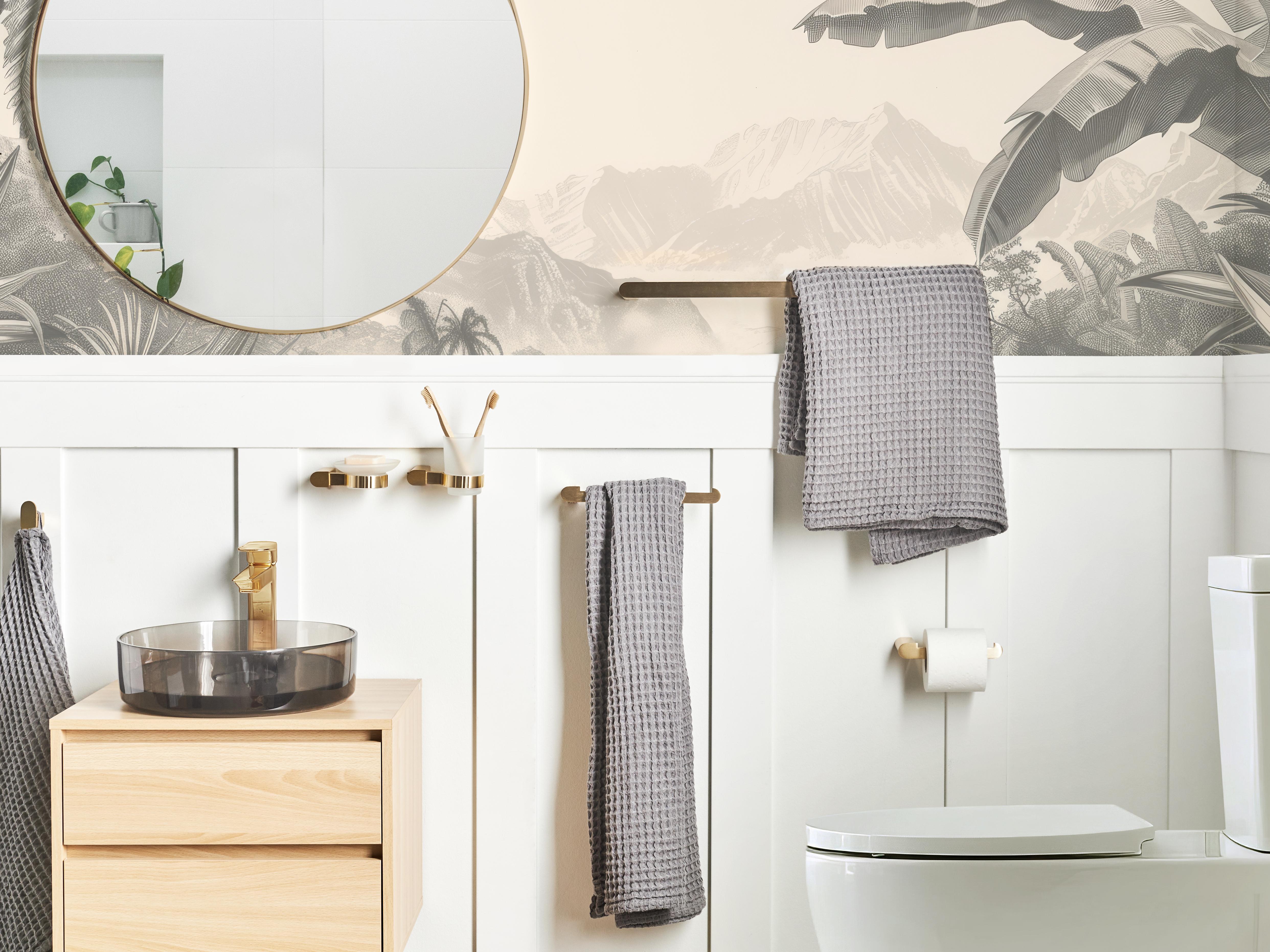 6-Piece Bathroom Hardware Set PARACAS with Towel Bars and Hooks Gold