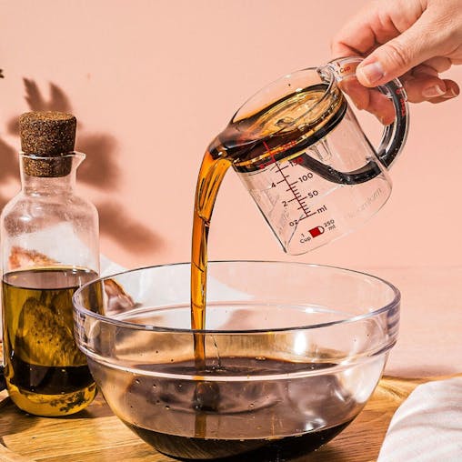 Dreamfarm UpCup Scrape Up Measuring Cup - 1 Cup /250ml