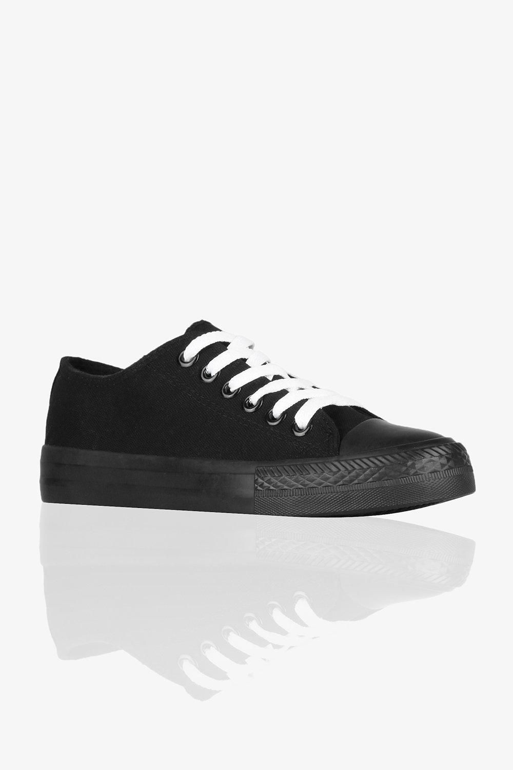 KRISP Basic Low Top Trainers