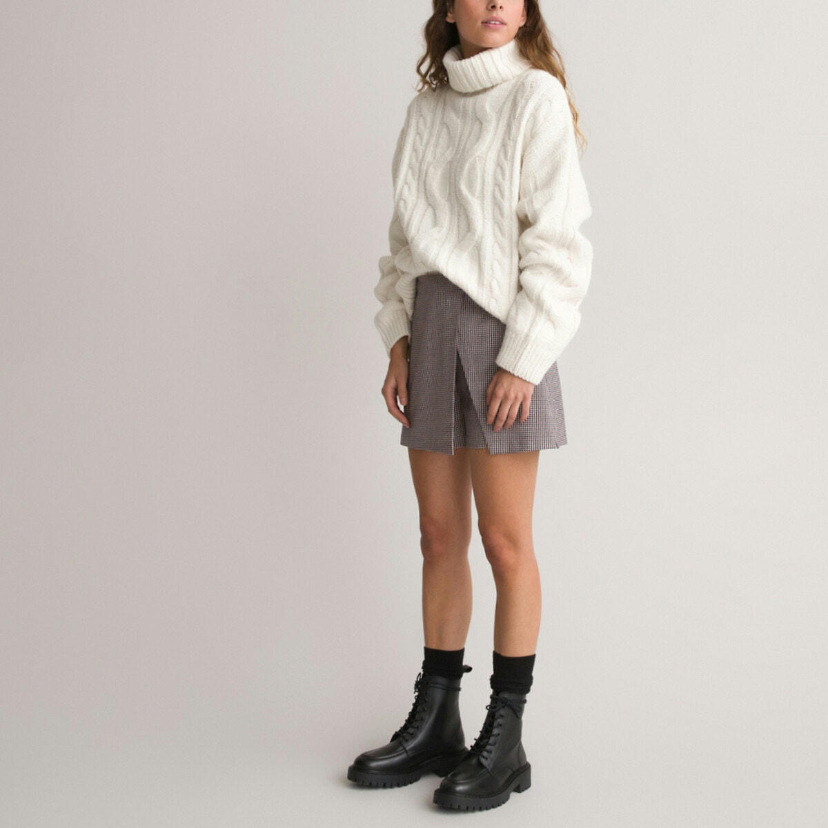Pull col roulé en grosse maille