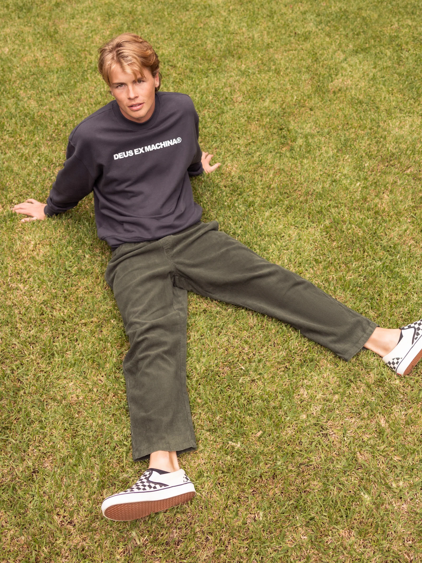 Pushin' Daisies Crew Jumper