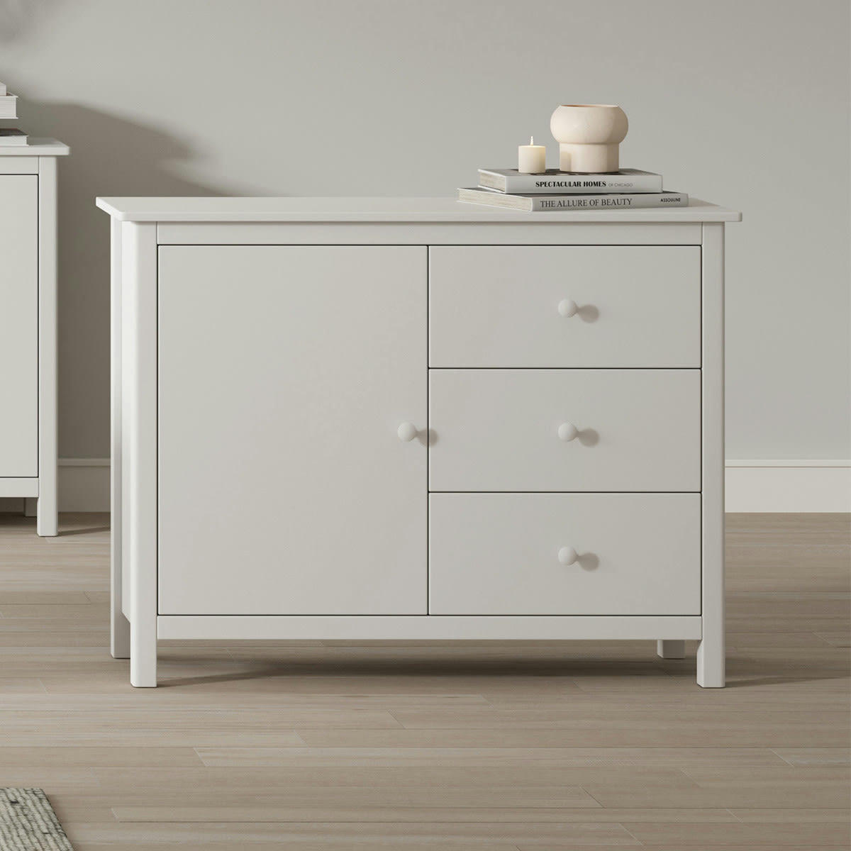 MELVIN - Commode 1 porte 3 tiroirs en pin massif blanc 90 cm