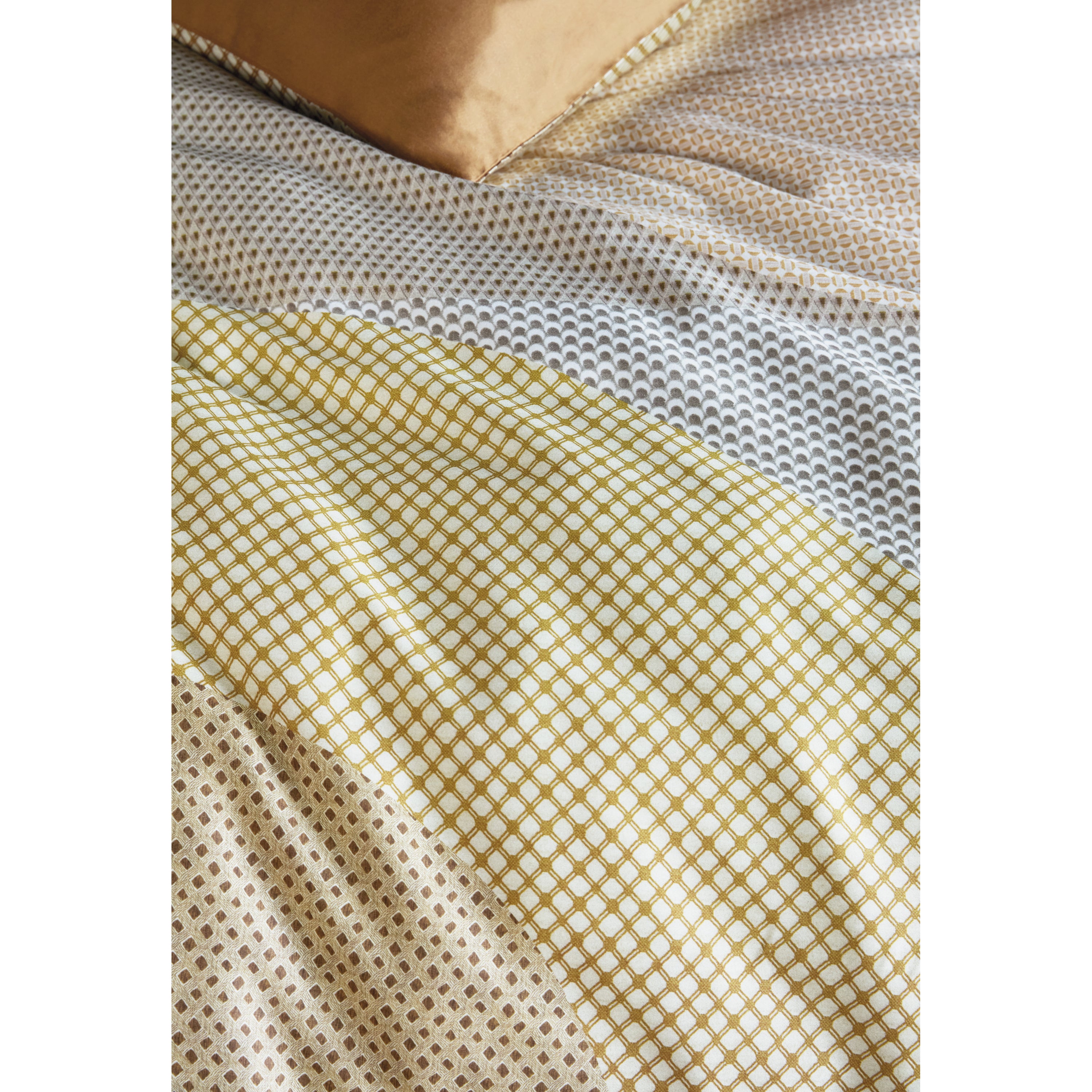 Beddinghouse Dutch Design Fifth Avenue Goud Dekbedovertrek 240 x 200/2