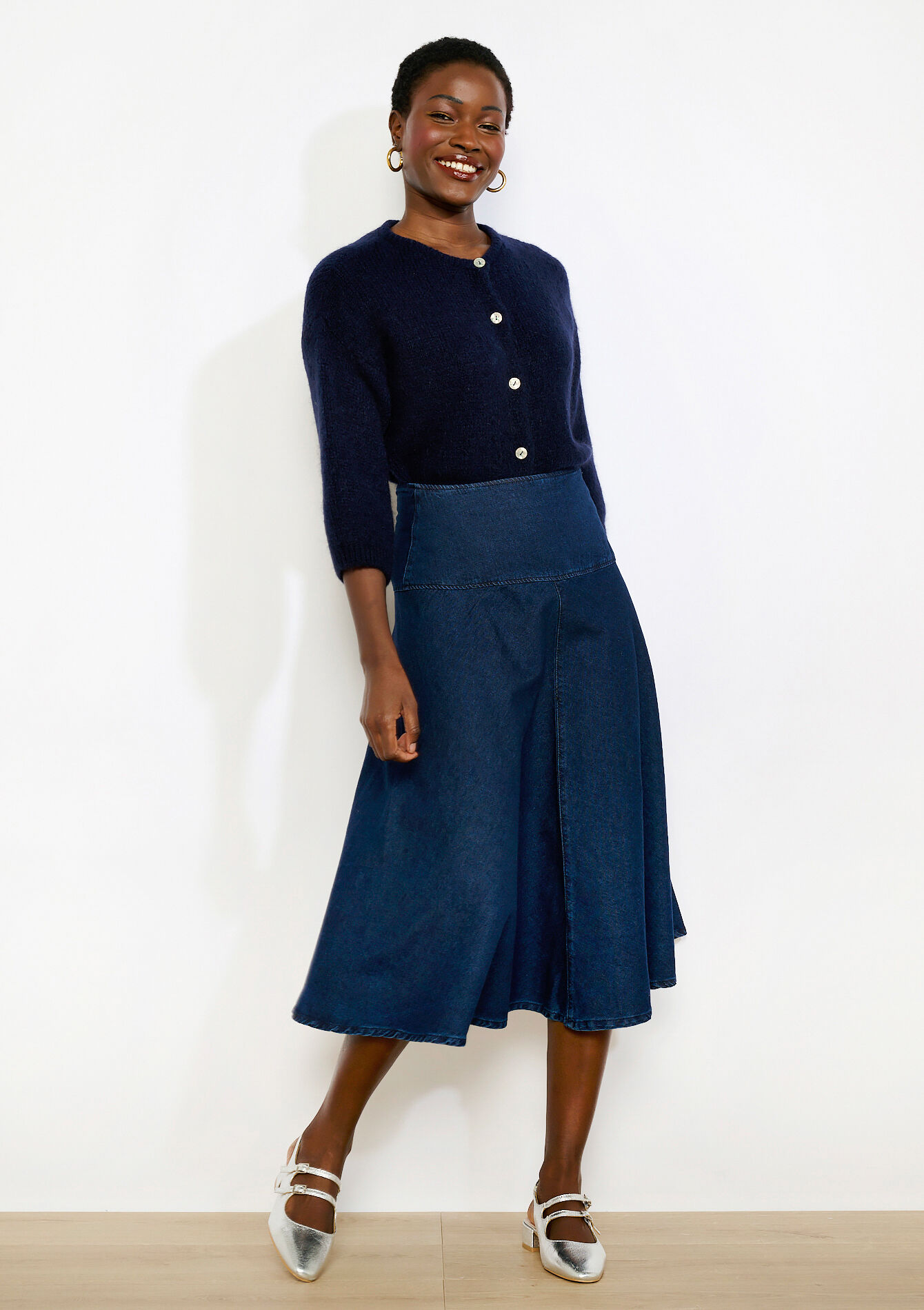 Denim midirok met volume