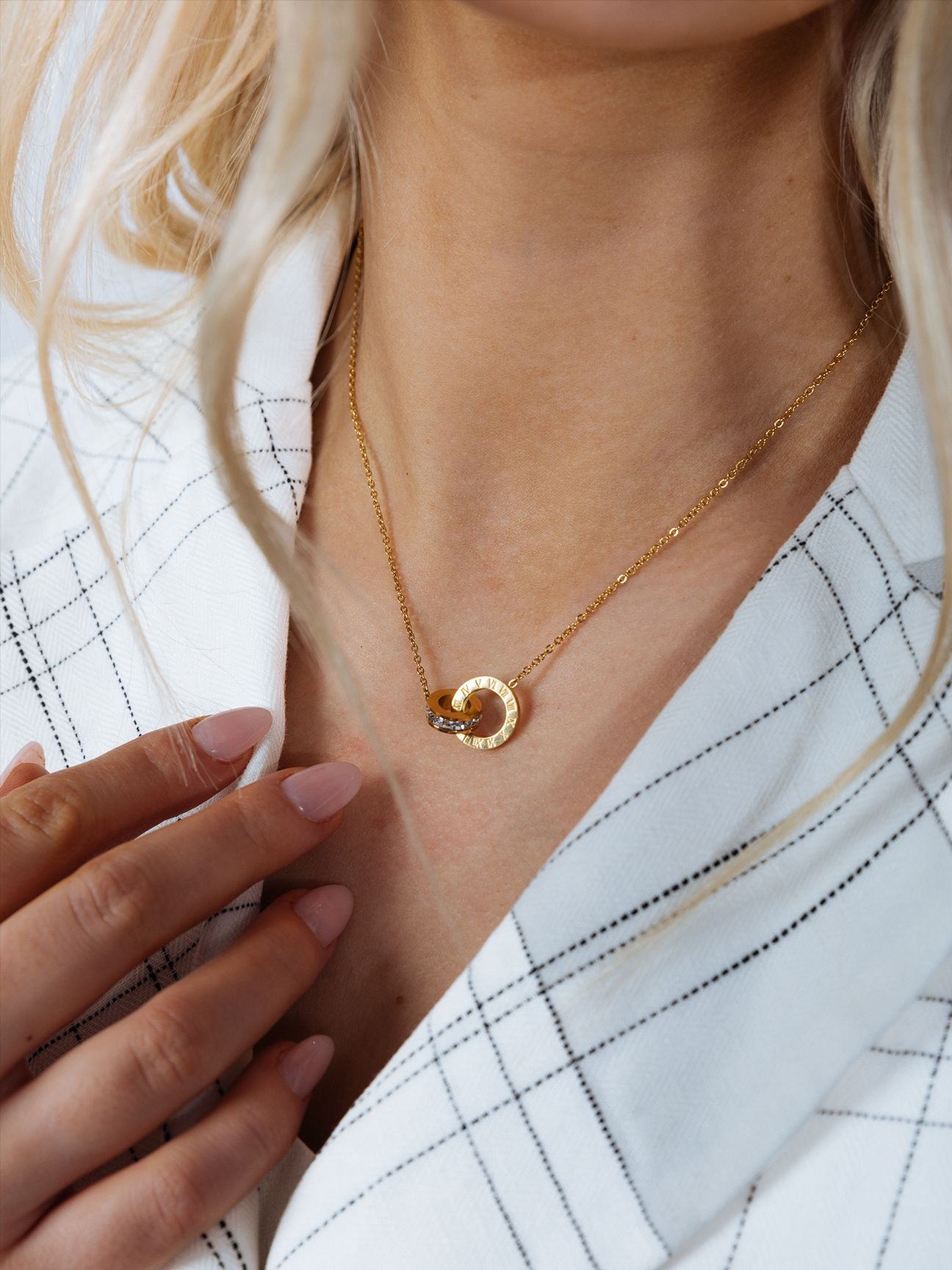 SVNX Double Hoop Roman Numeral Necklace in Gold