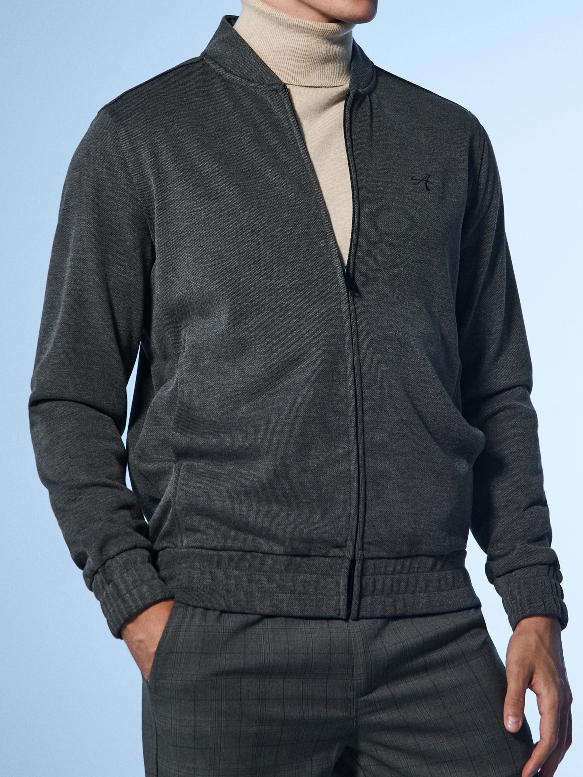 Bluza bomber z haftem