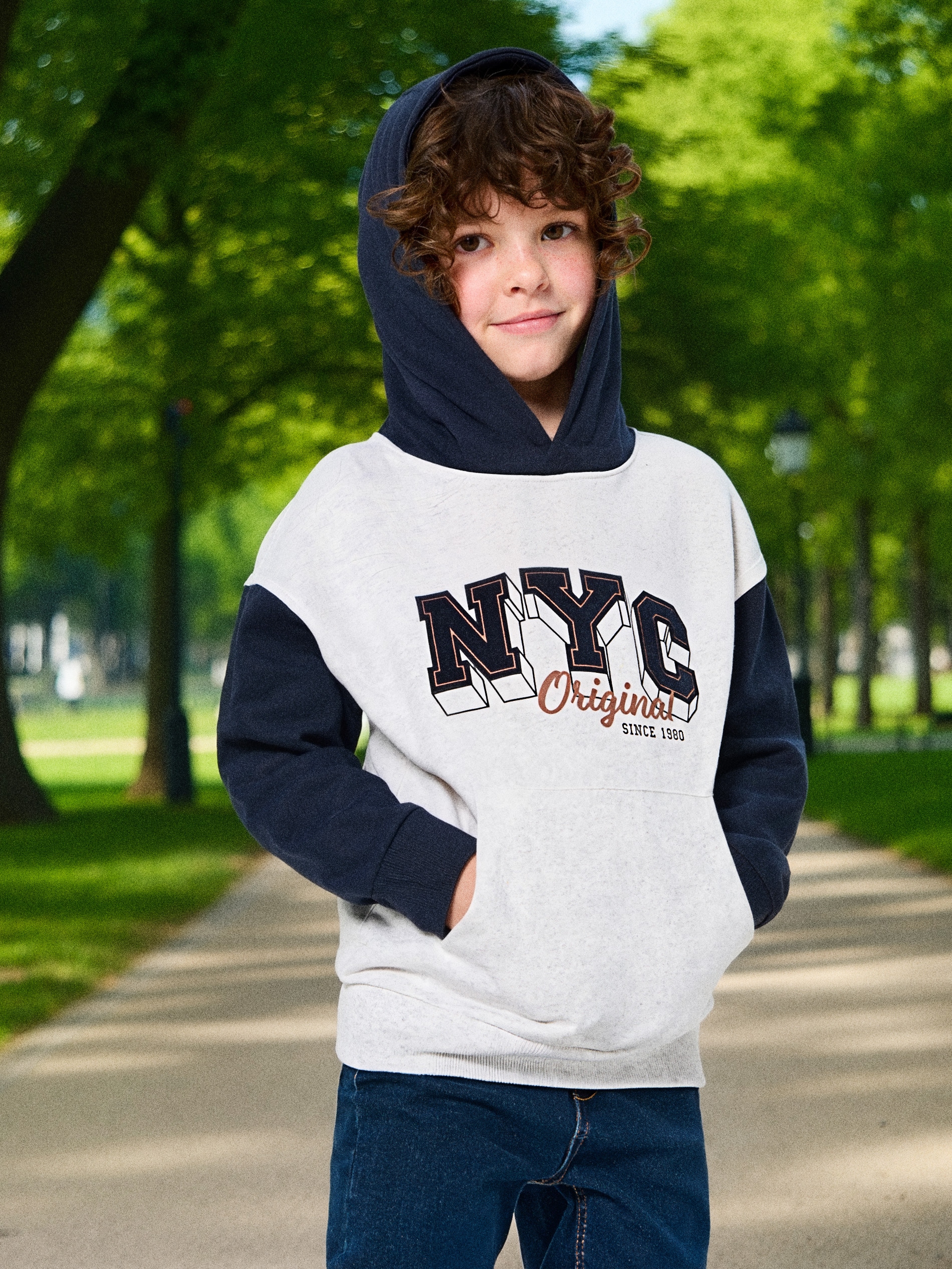 Bluza z kapturem