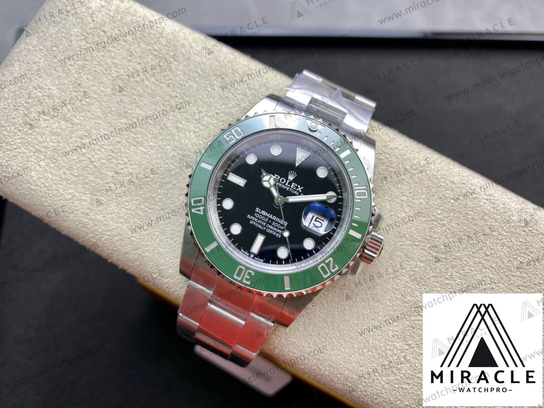 ROLEX-SUBMARINER-ref.M126610LV-0002-Elite Clone-41mm-Replica Watch