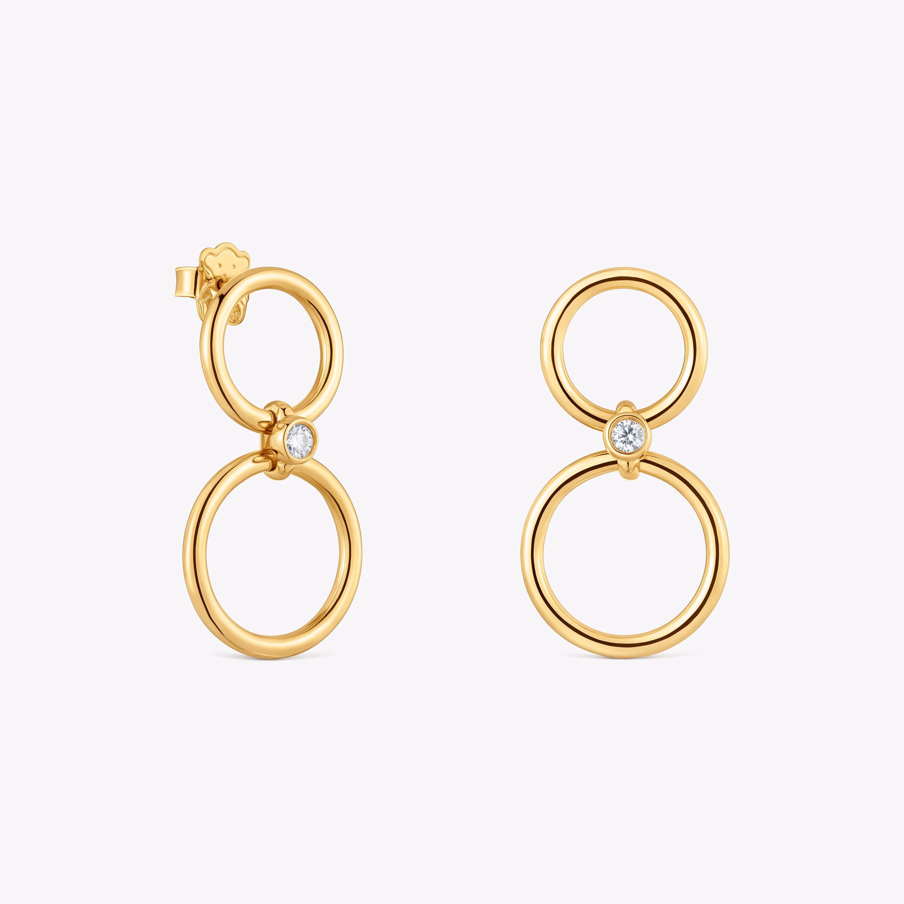 Pendientes cortos con baño de oro 18 kt sobre plata y diamantes creados en laboratorio Straight LGD