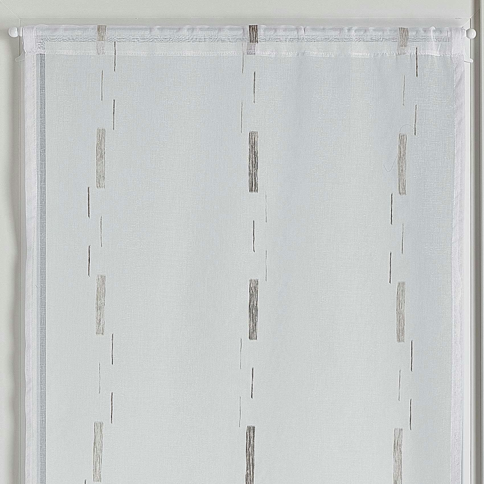 - Paire de vitrages en jacquard à fils coupés