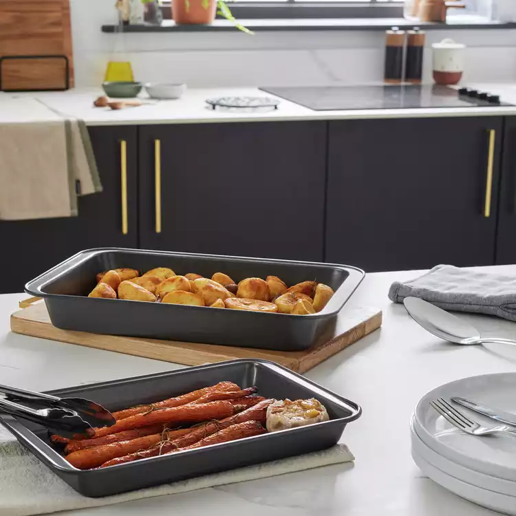 Habitat 2 Piece Non stick Carbon Steel Roaster Set