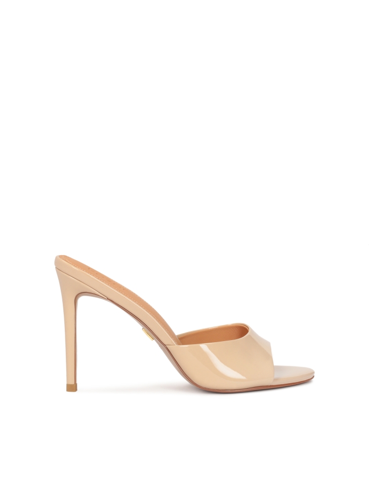 High-heel mules in patent leather