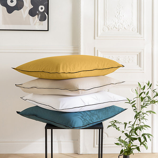 Lot de 2 taies d'oreiller unies en coton finition bourdon 65x65cm