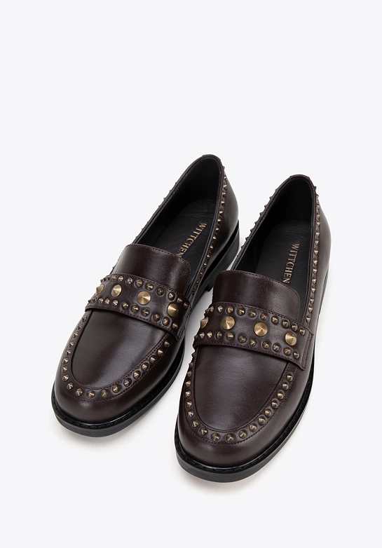 Damskie loafersy skórzane z ozdobnymi nitami brązowe
