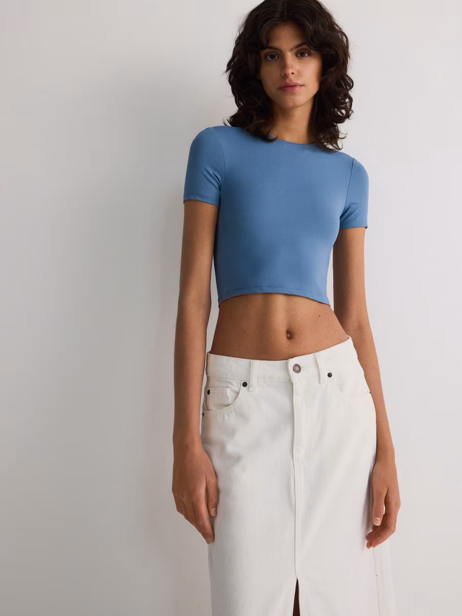 Short T-Shirt