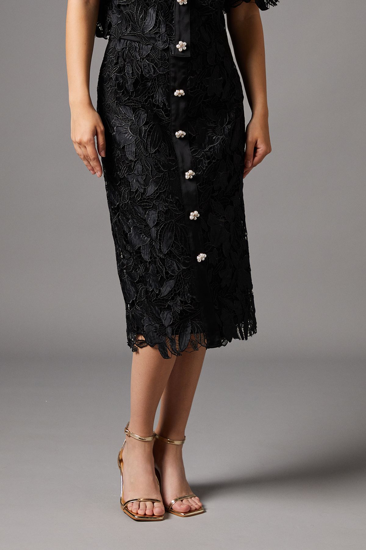 Coast Lace Pearl Button Pencil Skirt