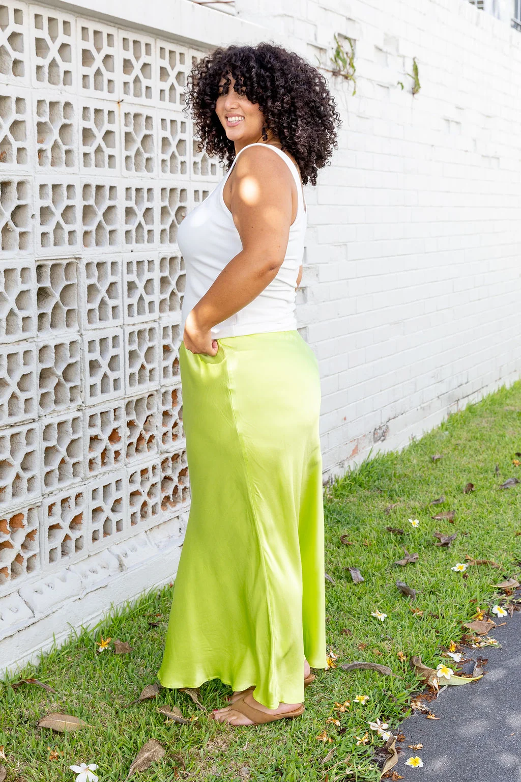 Livy Bias Skirt in Viscose Satin Lime
