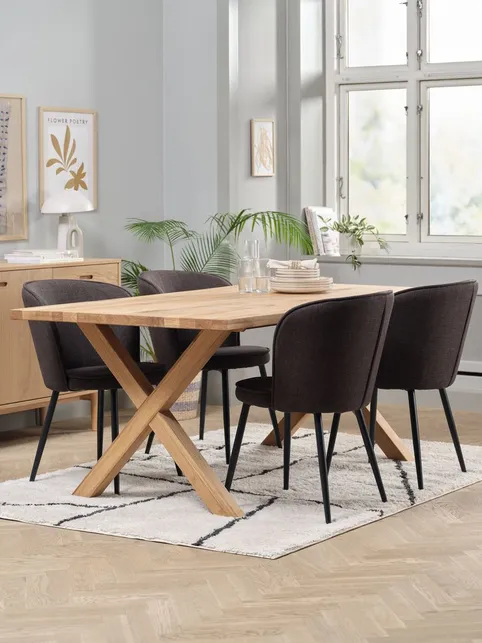 GRIBSKOV L180 bord natur eg + 4 RISSKOV stole mørkebrun