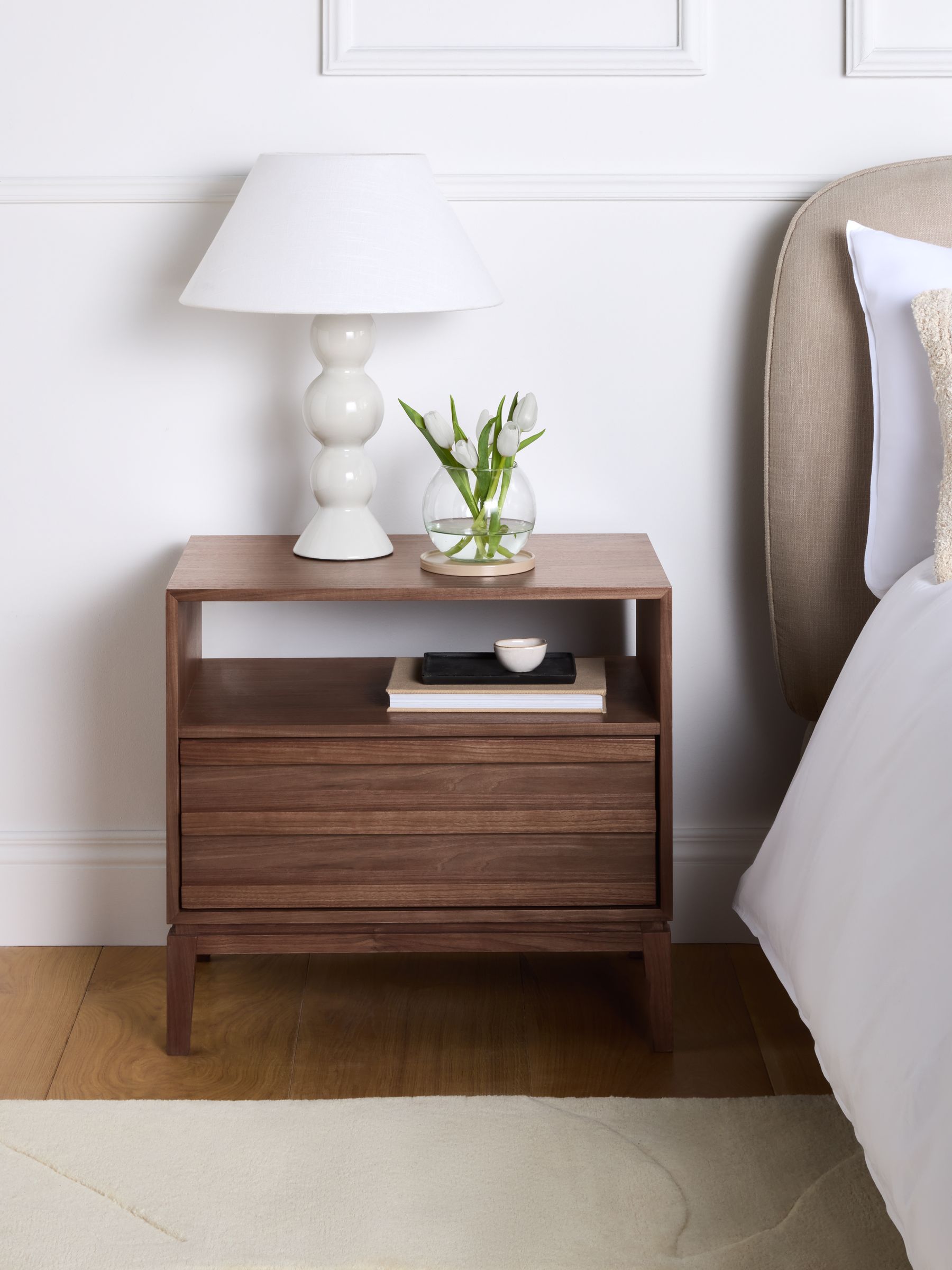 Jasper Conran London Walnut 1 Drawer Belgrave 1 Drawer Wide Bedside Table