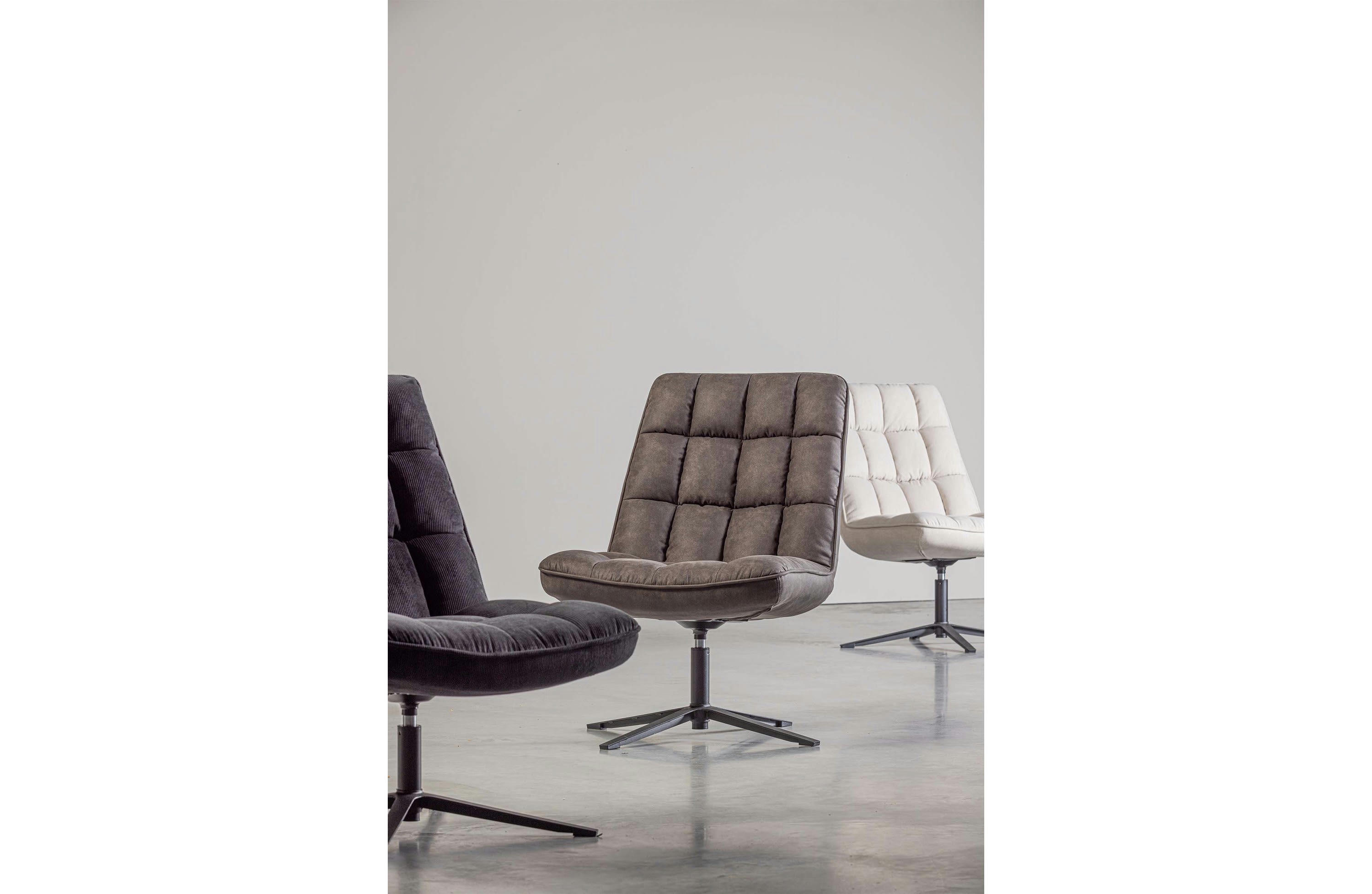 DIRKJE - Fauteuil avec finition en cuir noir