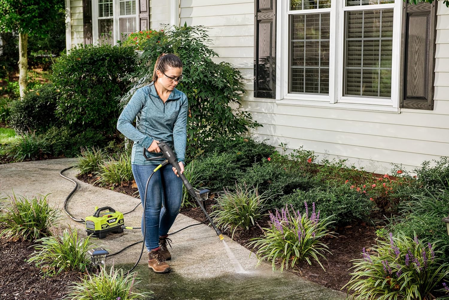 1800 PSI Electric Pressure Washer