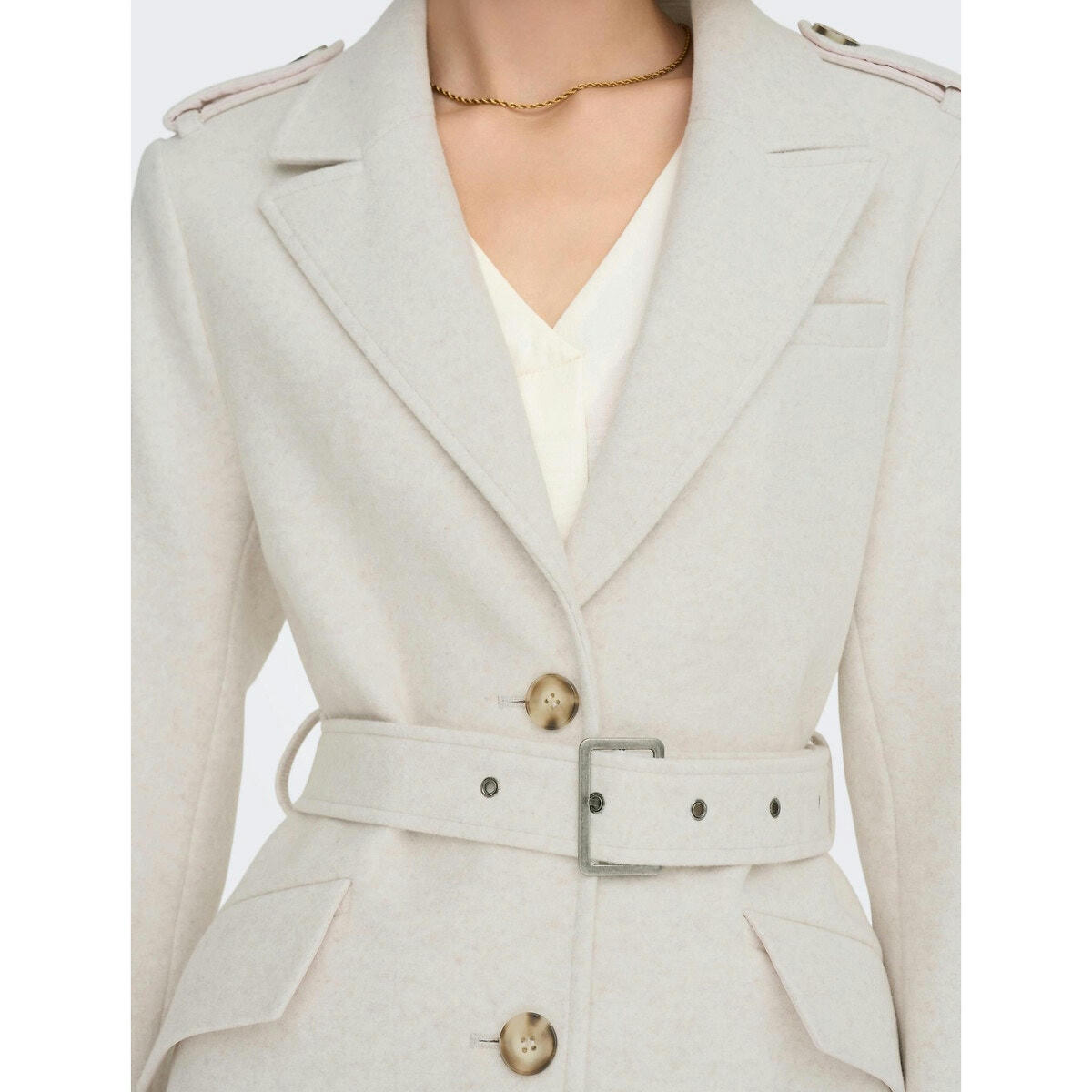 Manteau long ceinturé