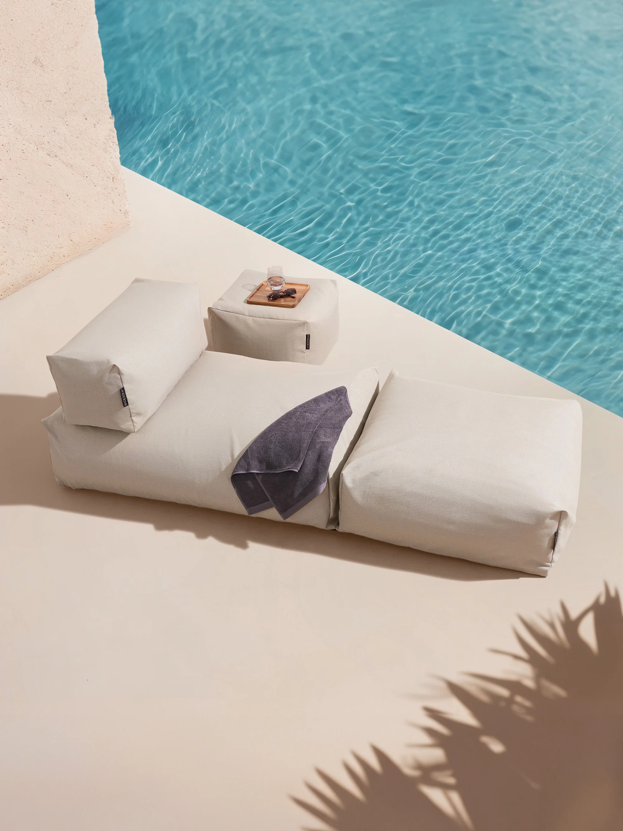 Outdoor Pouf Small